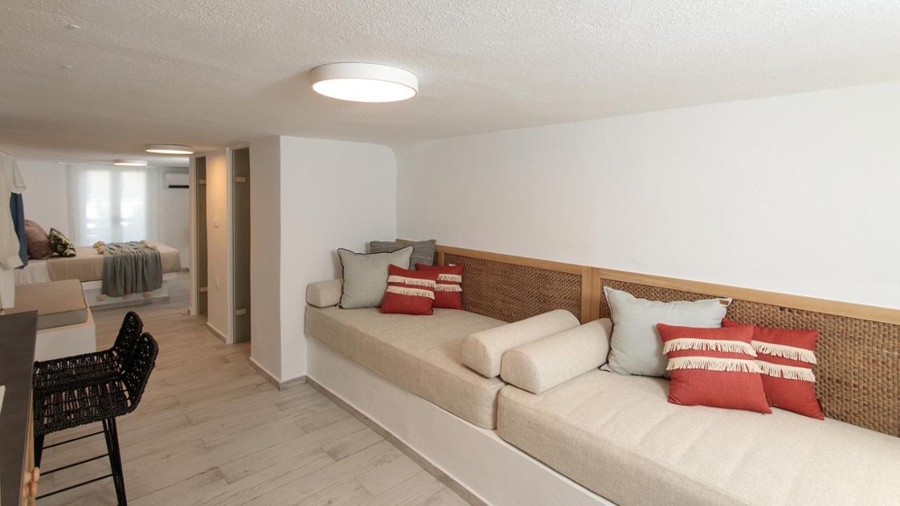 Hermes Luxury Suites Naxos City Εξωτερικό φωτογραφία