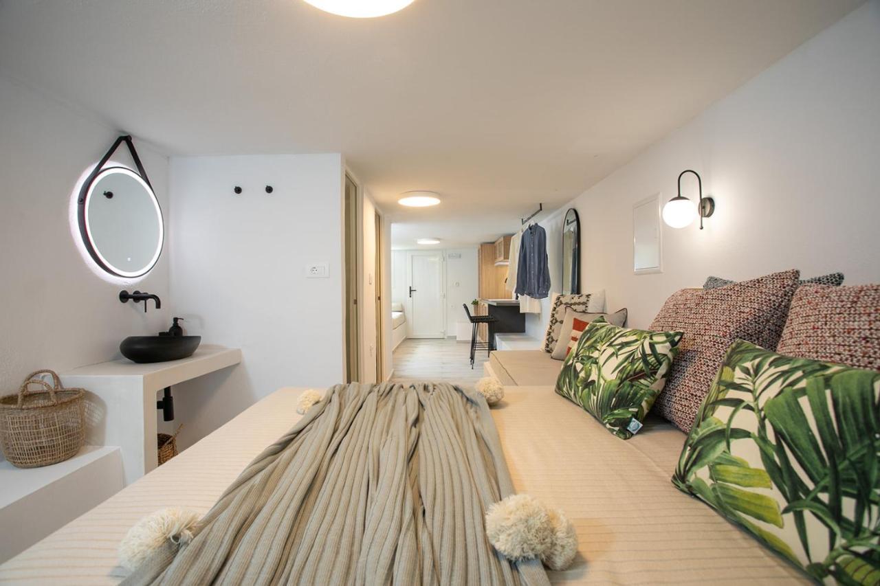Hermes Luxury Suites Naxos City Εξωτερικό φωτογραφία